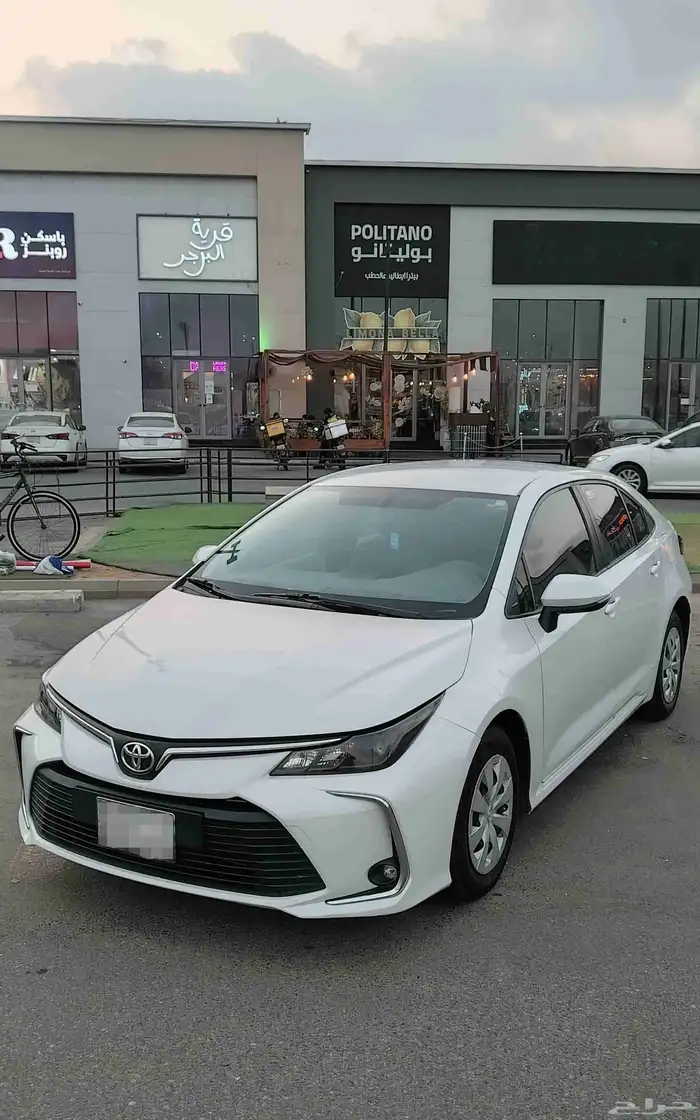 تويوتا كورولا XLI 2023 للبيع حالة الوكالة 4