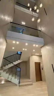 شقق تمليك فاخرة في حي الملك فهد 8