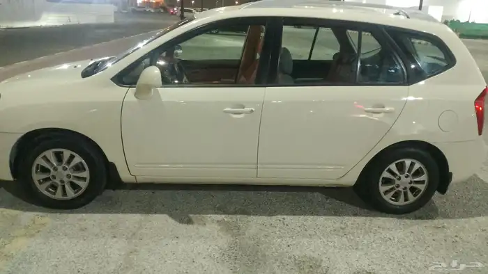 كيا كارينز موديل 2013 مفحوص ومجدد عداد268الف 1