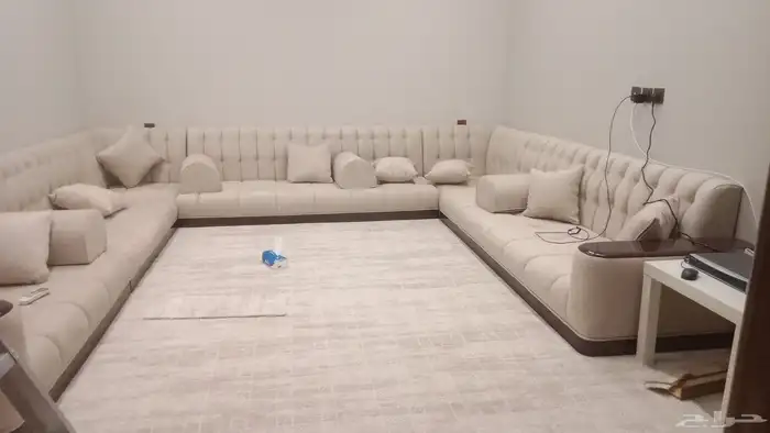 مفروشات الرياض  تفصيل جميع انواع الكنب والجلسات الارضي والس 4