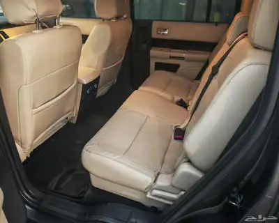 سيارة عائلية فورد فلكس 2015 index