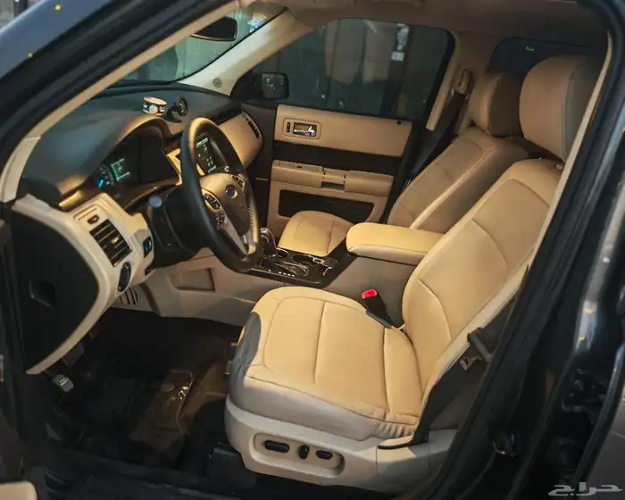 سيارة عائلية فورد فلكس 2015 5