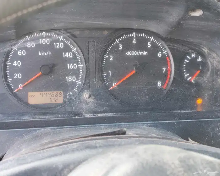 باص نيسان ديزل 2009 ركاب 7