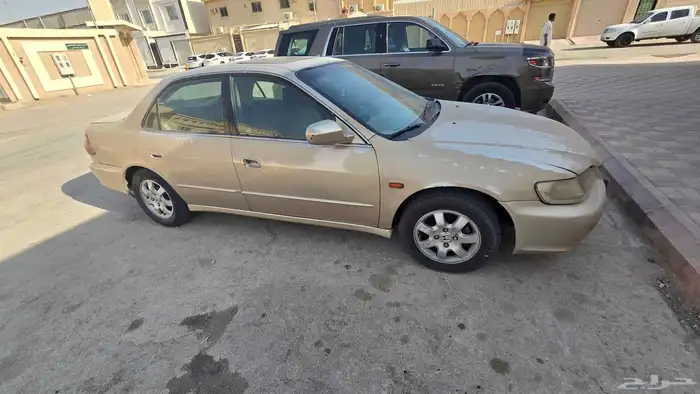 هوندا اكورد 2002 1