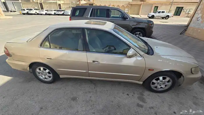 هوندا اكورد 2002 4