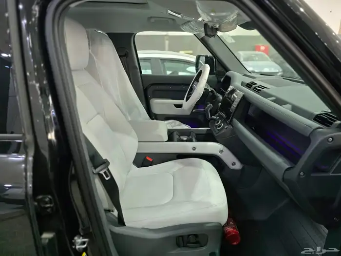 لاند روفر ديفندر HSA فل كامل موديل 2026 سعودي الناغي 18