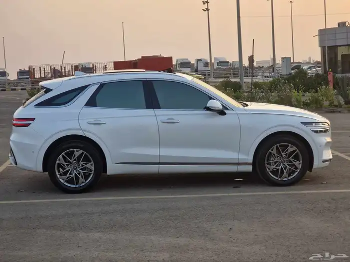 جينسس 2024GV70 6