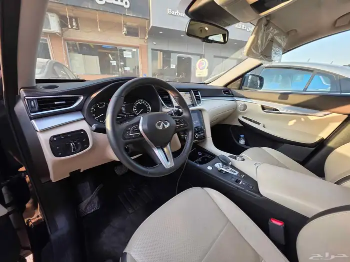 انفينيتي QX50 2021 5
