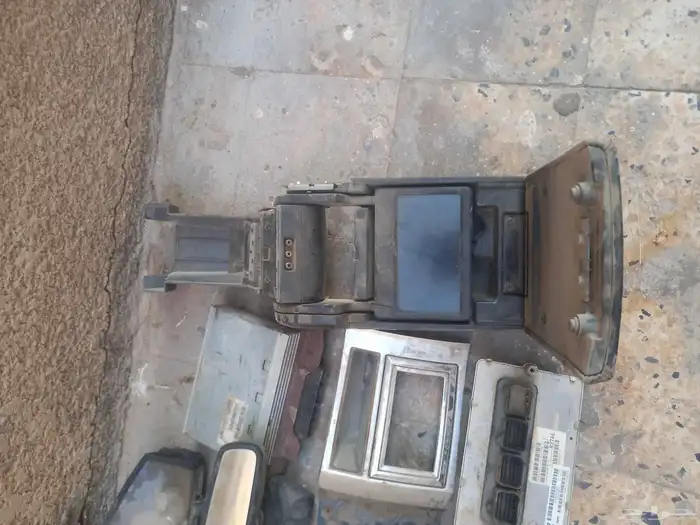 قطع غيار كلايسلر 2006 4