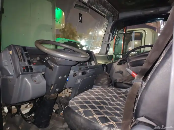 ايسوزو دينا 2014 عادي بدون تيربو 5