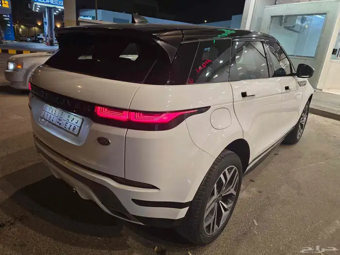 رنج روفر ايفوك 2023 فئة R ديناميك 17