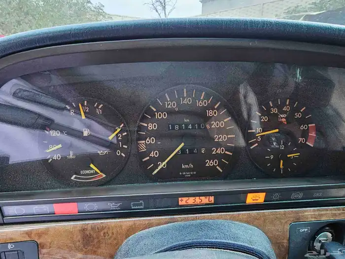 مرسيدس موديل 90 560 5