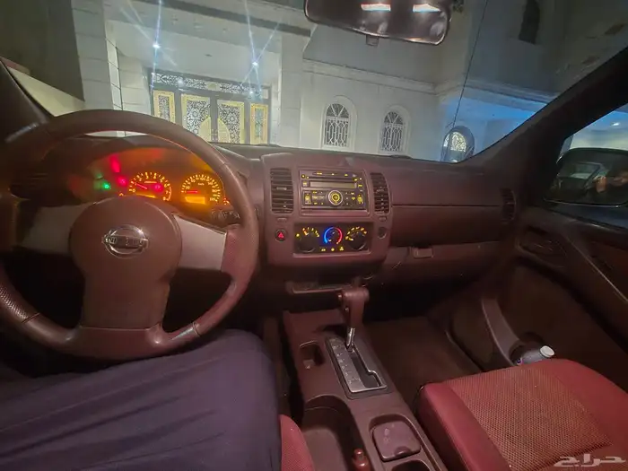 نيسان نافارا 2015 7