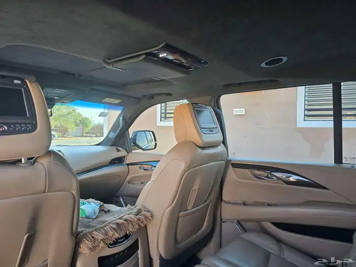 كاديلاك اسكاليد 2018 مخزن 7