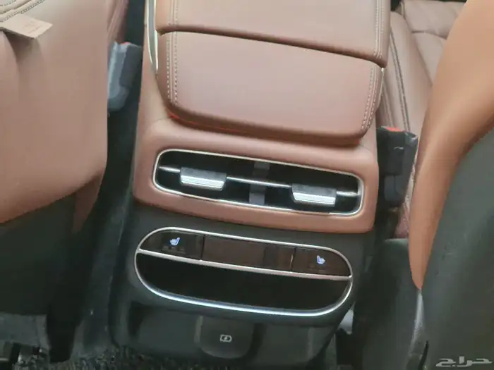 جينسس 2024GV70 14