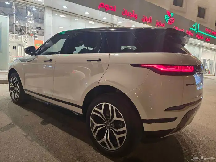 رنج روفر ايفوك 2023 فئة R ديناميك 9