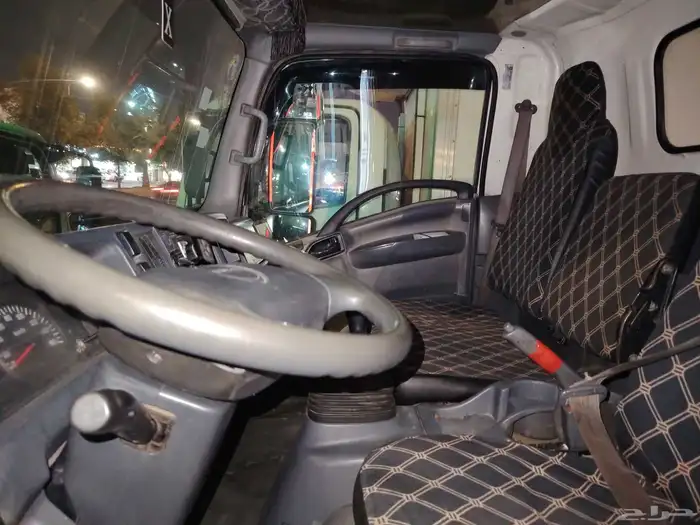 ايسوزو دينا 2014 عادي بدون تيربو 7