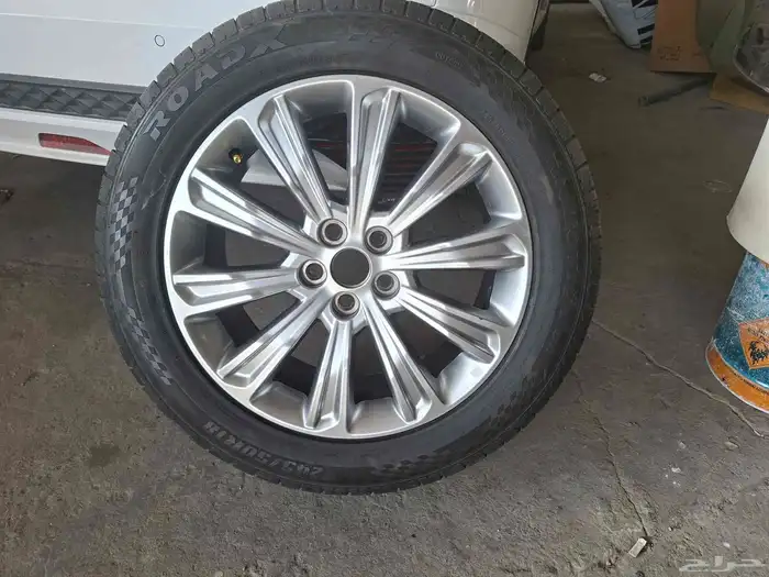 جنط معا الكفر فورد تورس مديل 2022 1