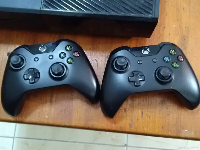 Xbox one 1TB مستعمل 1