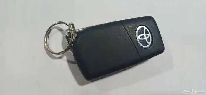 مفتاح   كامري 20 إلي 24 2