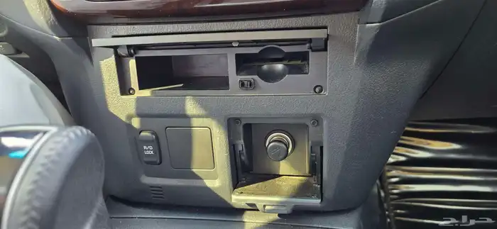 ميتسوبيشي باجيرو موديل 2016 فل كامل العلامات الذهبية 29