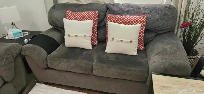 طقم كنب ثلاث قطع للبيع 1