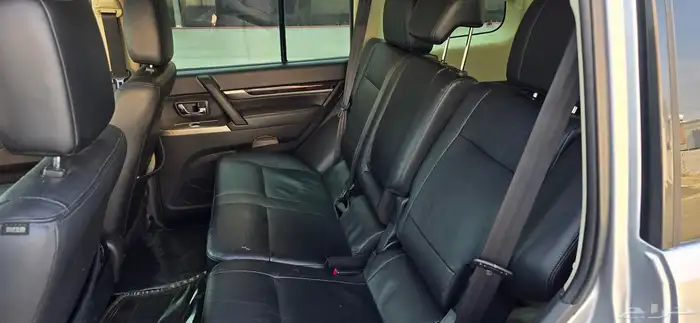 ميتسوبيشي باجيرو موديل 2016 فل كامل العلامات الذهبية 17