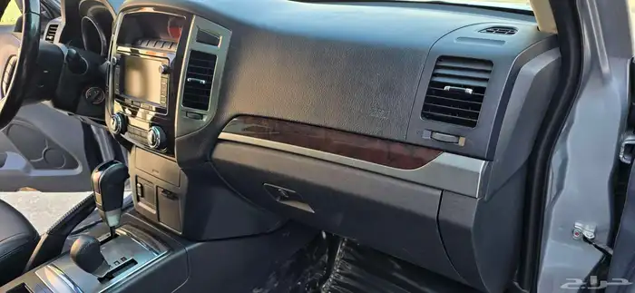 ميتسوبيشي باجيرو موديل 2016 فل كامل العلامات الذهبية 22