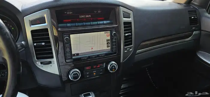 ميتسوبيشي باجيرو موديل 2016 فل كامل العلامات الذهبية 13