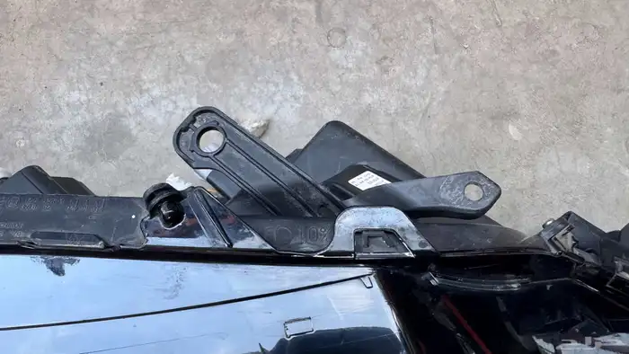 شمعات كامري تركب على موديل 21-22-23-24 نضيف 5