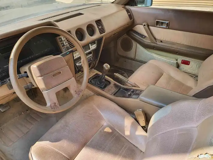للبيع نيسان زد 300zx 1984 3