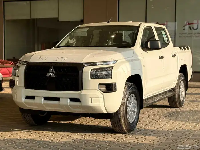 ميتسوبيشي L200 موديل 2024 1