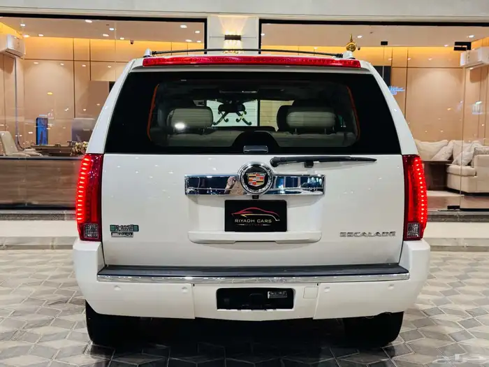 اسكاليد 2012 فل كامل سعودي نظيف جدا 3