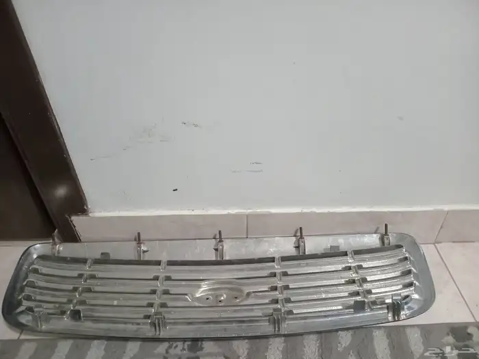 للبيع شبك فورد فكتوريا نضيفف 7