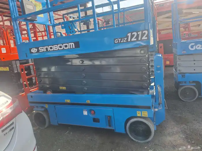 سيزر لفت ومان لفت ورافعات شوكية وتلسكوبية 4