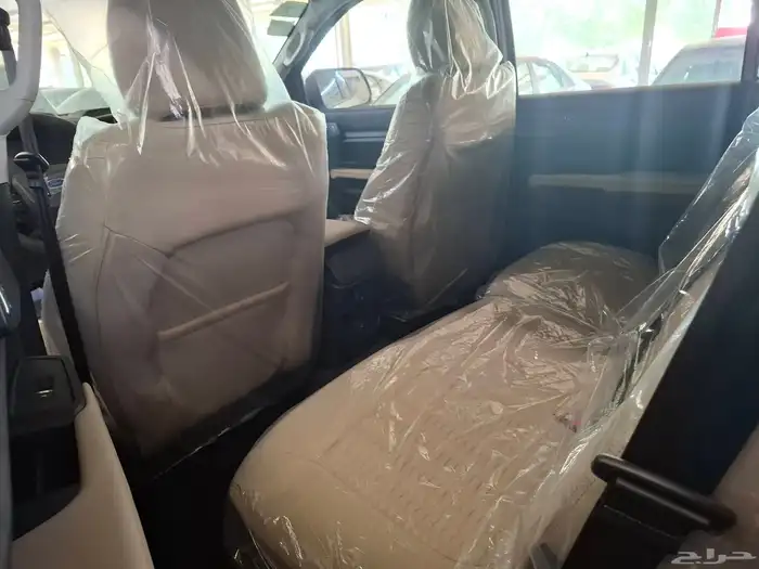 فورد ايفرست ستاندر XLS موديل 2025 بنزين - يوجد ديزل 5