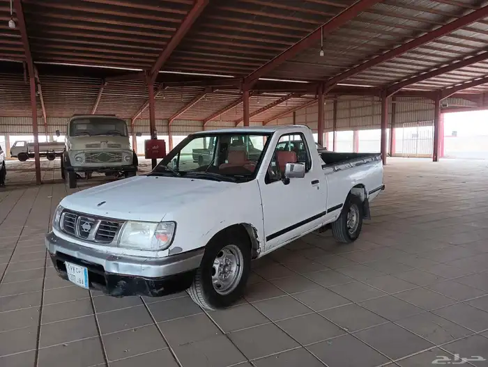 نيسان داتسون بكب غمارة موديل 2002 4