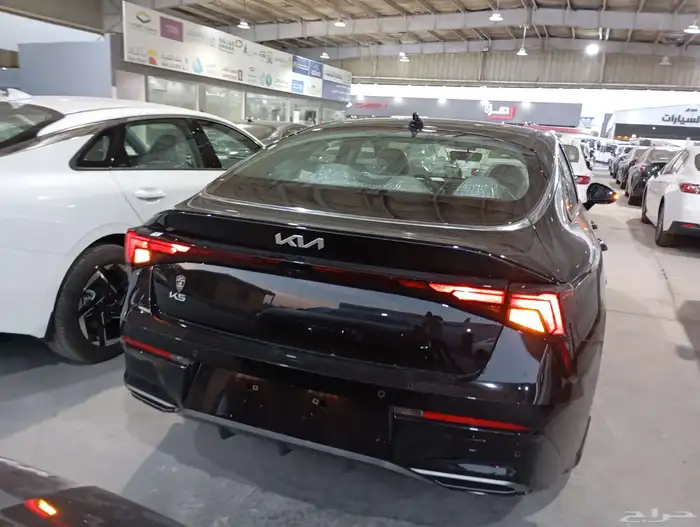 متوفر كيا 5 ستاندر ماكينه 2500 موديل 2026 3