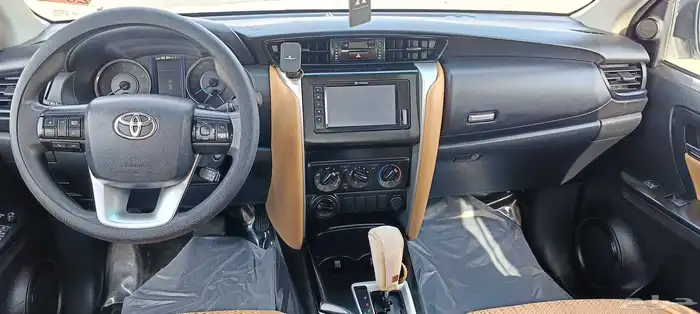 Toyota Fortuner 7