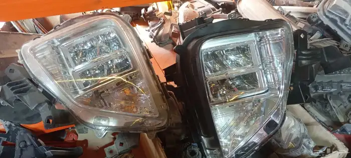 شمعه يمين ويسار اكسباندر 2022 0