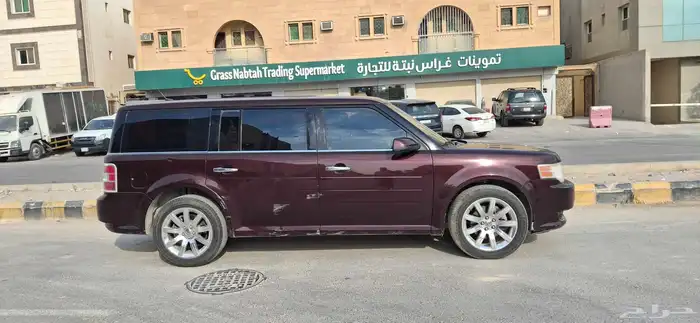 فورد فليكس 2011 7