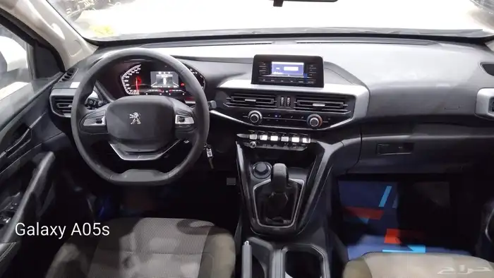 بيجو لاندتريك غمارتين 4