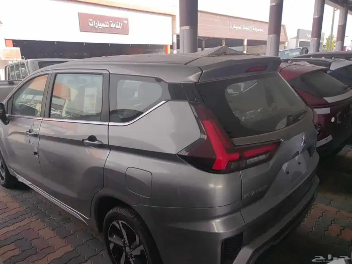 ميتسوبيشي اكسباندر موديل 2025 3