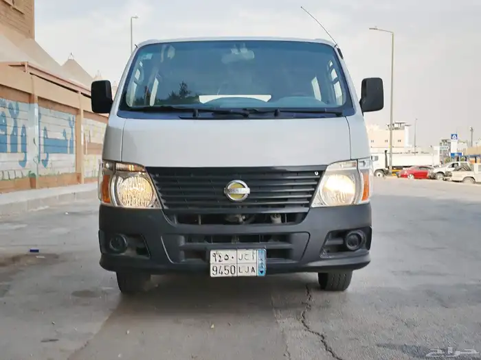 باص نيسان ديزل 2009 ركاب 0