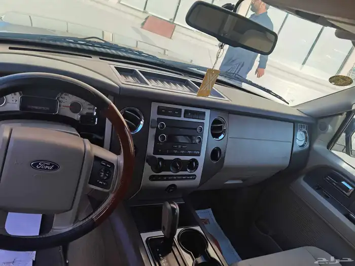 فورد اكسبديشن 2012 6