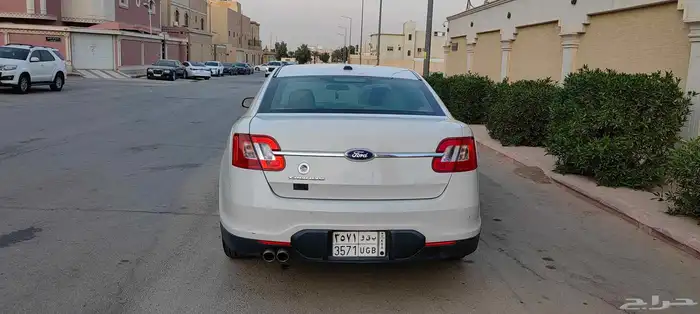 فورد توروس 2011 5