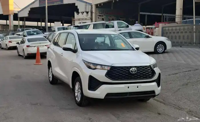 تويوتا انوفا GL بنزين 2026 0