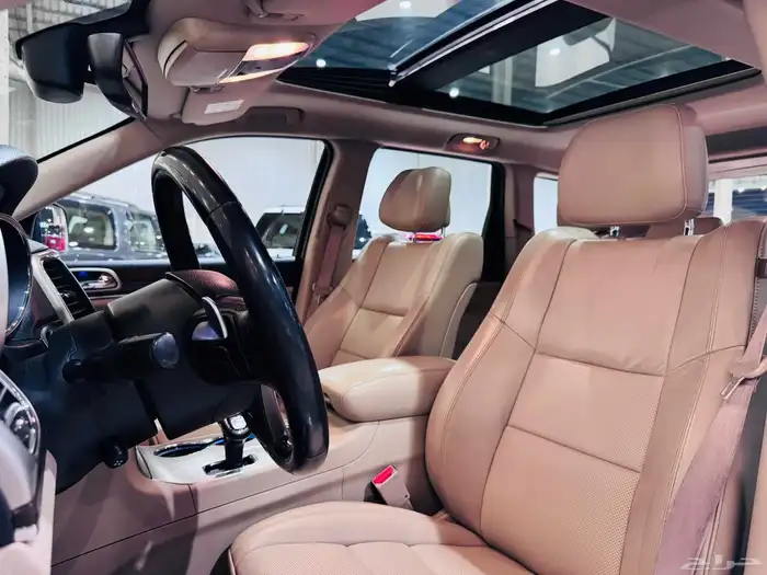 جراند شيروكي 2015 ليمتد V8 فل كامل نظيف جدا 7