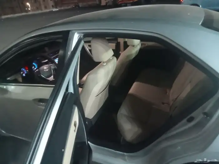 تويوتا كورولا 2015 1