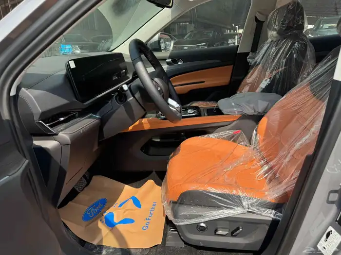 فورد تريتوري تيتانيوم بلس موديل 2026 عروض نهاية السنه 6